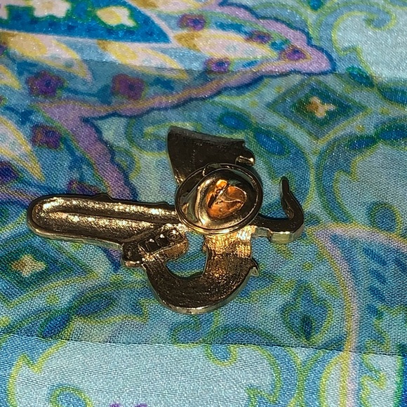 JJ Gold Tone Musical Trombone Lapel Tack Pin - Picture 9 of 13